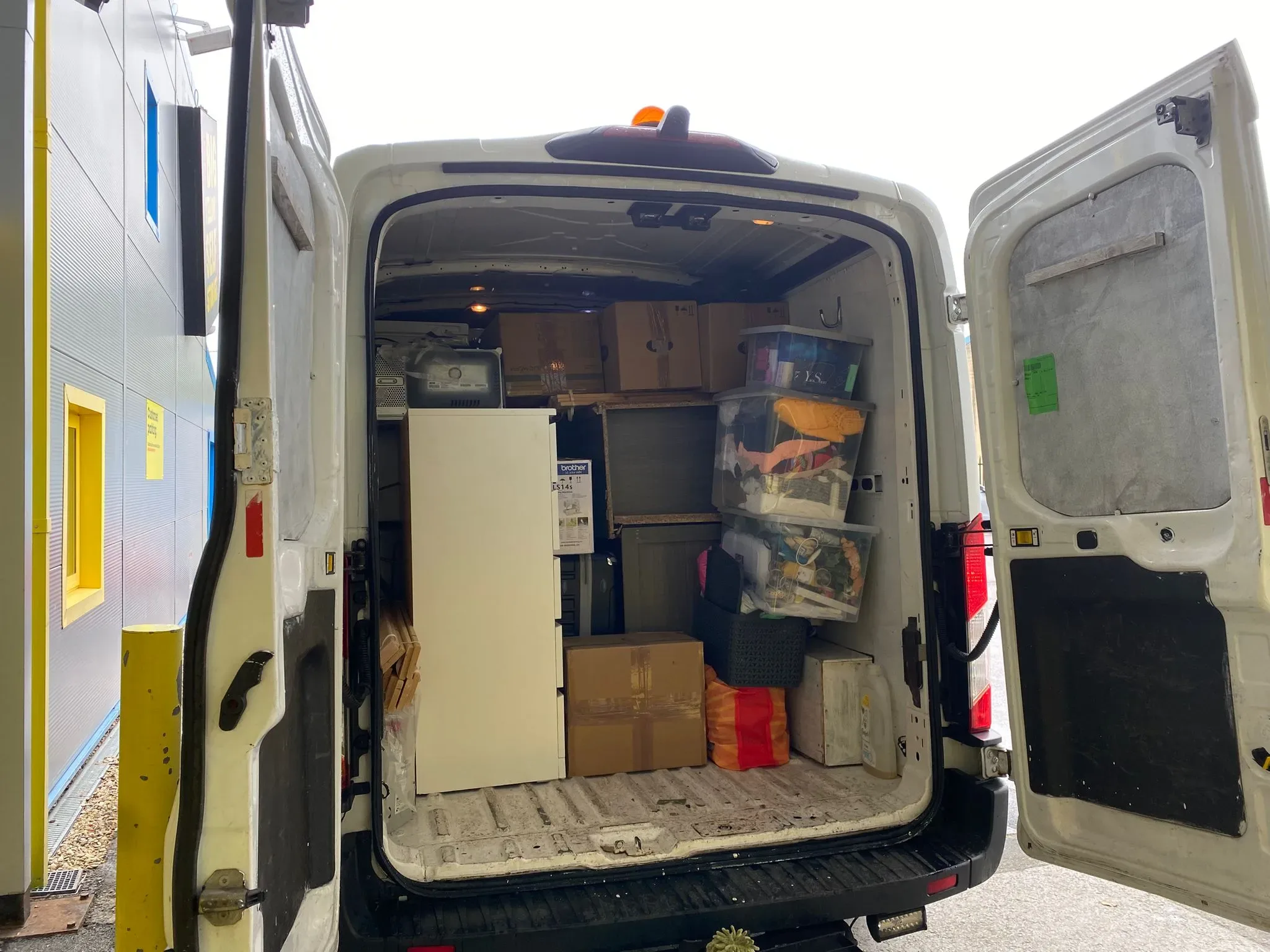 Moving service 2
